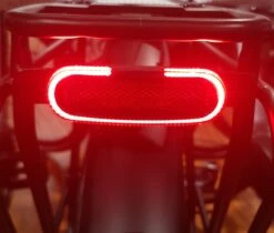 Fuxon Gepäckträgerrücklicht R-100-EB Mit Standlicht 50mm Schraubenabstand 6-12V Gleichspannung -Default Template 1 Fuxon Ruecklicht R 100 EB 6 12Volt 50mm fuer Gepaecktraeger 070 50197b